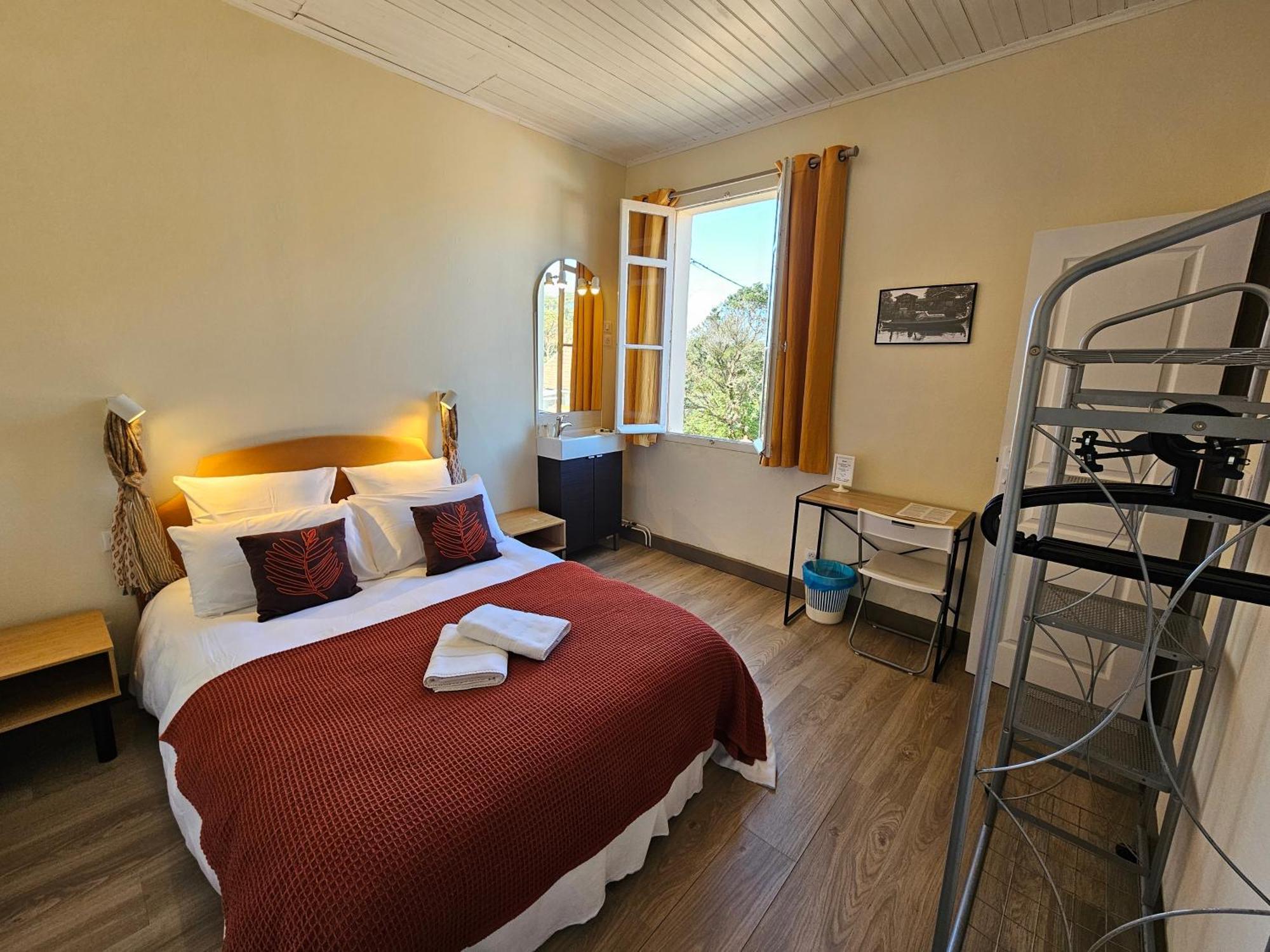 Hotel Au Bon Landais Biscarrosse-Plage Eksteriør billede